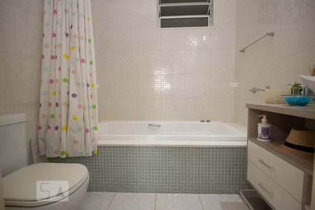 Apartamento à venda com 78m², 2 quartos e 1 vaga Apartamento à venda com 78m², 2 quartos e 1 vagaBanheiro da Suíte 2