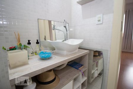 Apartamento à venda com 78m², 2 quartos e 1 vaga Apartamento à venda com 78m², 2 quartos e 1 vagaBanheiro da Suíte 2