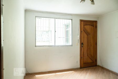 Sala de apartamento para alugar com 2 quartos, 49m² em Itaquera, São Paulo