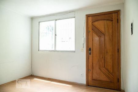 Sala de apartamento para alugar com 2 quartos, 49m² em Itaquera, São Paulo
