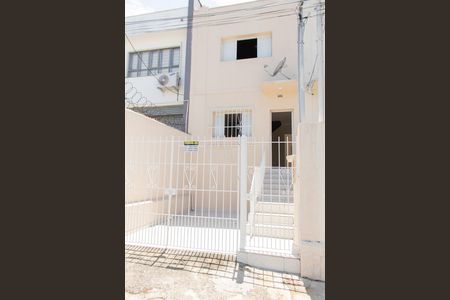 Casa à venda com 120m², 2 quartos e 3 vagasFachada