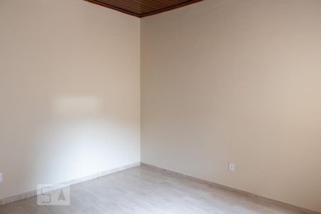Casa à venda com 120m², 2 quartos e 3 vagasSuíte