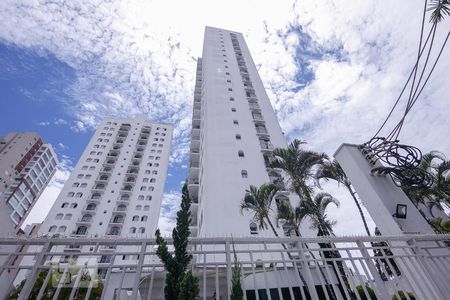 Apartamento à venda com 111m², 3 quartos e 2 vagasFachada