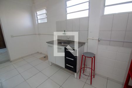 Casa para alugar com 40m², 1 quarto e 1 vaga Casa para alugar com 40m², 1 quarto e 1 vagaCozinha