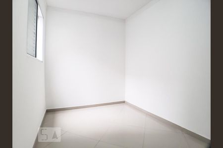 Quarto 2 de casa de condomínio para alugar com 2 quartos, 56m² em Vila Ré, São Paulo