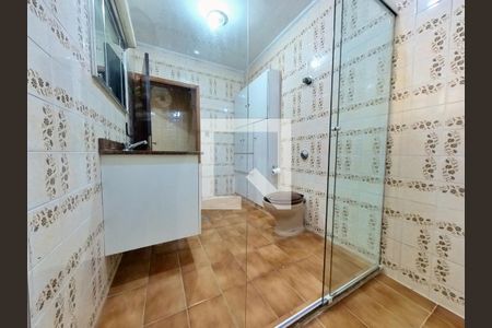 Casa para alugar com 160m², 3 quartos e 2 vagas Casa para alugar com 160m², 3 quartos e 2 vagasBanheiro Social 1