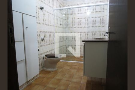 Casa para alugar com 160m², 3 quartos e 2 vagasBanheiro Social 1