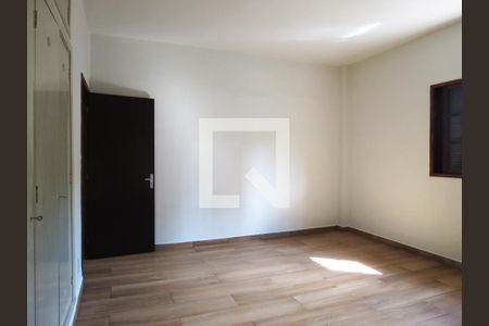 Casa para alugar com 160m², 3 quartos e 2 vagasQuarto 3