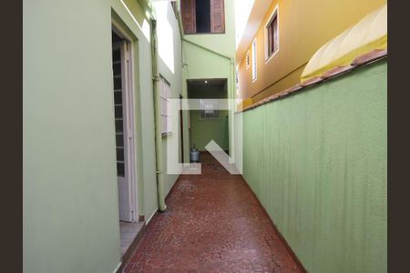 Casa para alugar com 160m², 3 quartos e 2 vagasCorredor Externo/Quintal