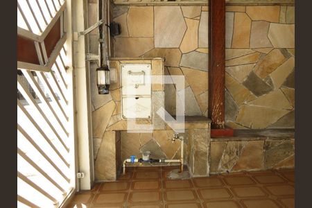 Casa para alugar com 160m², 3 quartos e 2 vagasGaragem - Caixa de Energia e Registro