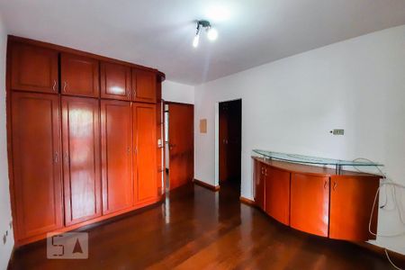 Casa à venda com 228m², 3 quartos e 4 vagas Casa à venda com 228m², 3 quartos e 4 vagasSuíte 1