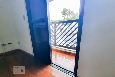 Casa à venda com 228m², 3 quartos e 4 vagas Casa à venda com 228m², 3 quartos e 4 vagasVaranda da Suíte 1
