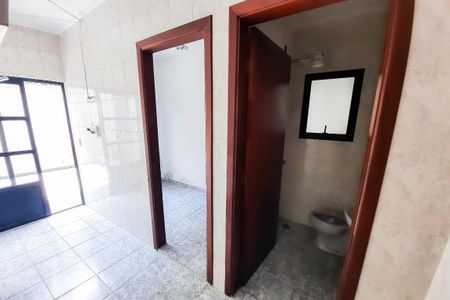Casa à venda com 228m², 3 quartos e 4 vagas Casa à venda com 228m², 3 quartos e 4 vagasÁrea de Serviço