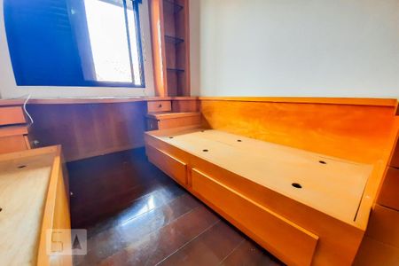 Casa à venda com 228m², 3 quartos e 4 vagas Casa à venda com 228m², 3 quartos e 4 vagasSuíte 2