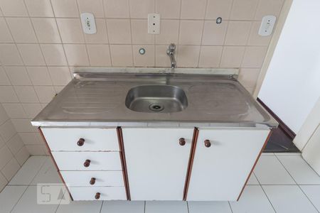 Apartamento para alugar com 65m², 2 quartos e 1 vagaCozinha