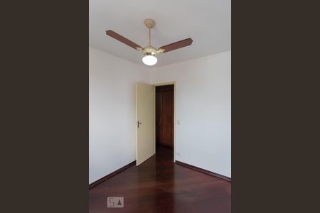 Apartamento para alugar com 65m², 2 quartos e 1 vagaQuarto 2