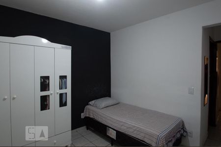 Casa à venda com 82m², 4 quartos e 1 vagaQuarto 4