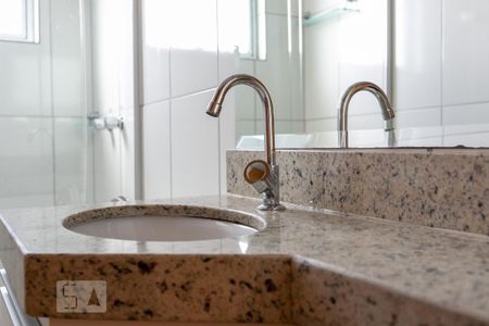 Apartamento para alugar com 70m², 2 quartos e 2 vagas