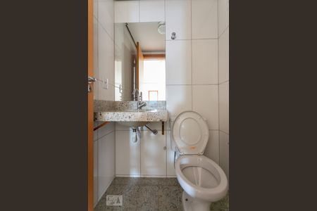 Apartamento para alugar com 2 quartos, 70m² em Floresta, Belo Horizonte