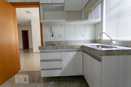Apartamento para alugar com 2 quartos, 70m² em Floresta, Belo Horizonte