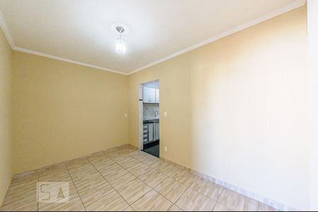 Sala de kitnet/studio para alugar com 1 quarto, 45m² em Centro, Campinas