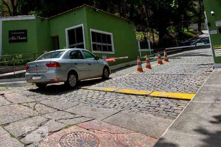 Apartamento à venda com 60m², 2 quartos e 1 vaga Apartamento à venda com 60m², 2 quartos e 1 vagaEntrada