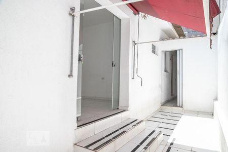 Casa para alugar com 112m², 1 quarto e sem vagaQuintal