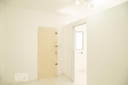 Casa para alugar com 112m², 1 quarto e sem vagaQuarto