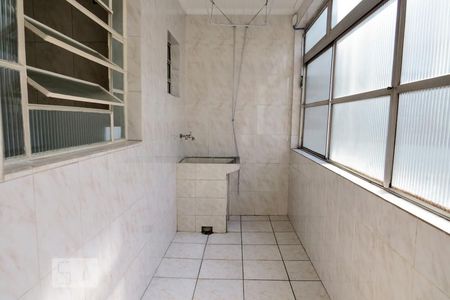 Apartamento para alugar com 80m², 2 quartos e 1 vagaDetalhe da area de serviço
