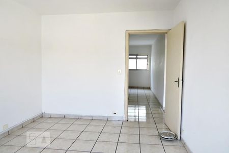Quarto 2 de apartamento para alugar com 2 quartos, 80m² em Vila Gustavo, São Paulo
