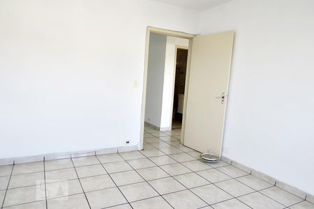 Quarto 2 de apartamento para alugar com 2 quartos, 80m² em Vila Gustavo, São Paulo
