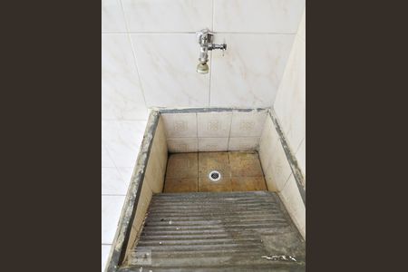 Apartamento para alugar com 80m², 2 quartos e 1 vagaLavanderia (Torneira)