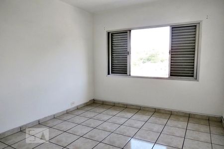 Quarto 2 de apartamento para alugar com 2 quartos, 80m² em Vila Gustavo, São Paulo