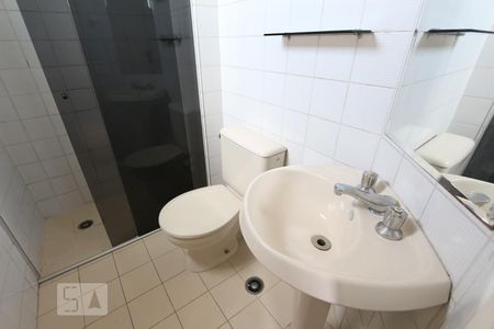 Apartamento para alugar com 82m², 3 quartos e 1 vagaBanheiro da suíte
