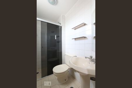 Apartamento para alugar com 82m², 3 quartos e 1 vagaBanheiro da suíte