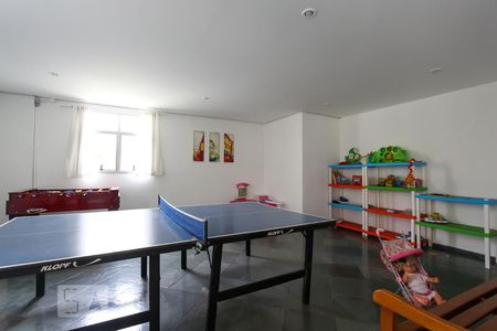Apartamento para alugar com 82m², 3 quartos e 1 vagaÁrea comum - Sala de jogos