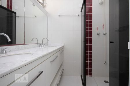 Apartamento para alugar com 115m², 3 quartos e 2 vagasBanheiro da Suíte 3
