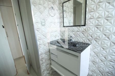 Apartamento para alugar com 57m², 2 quartos e sem vaga Apartamento para alugar com 57m², 2 quartos e sem vagaBanheiro