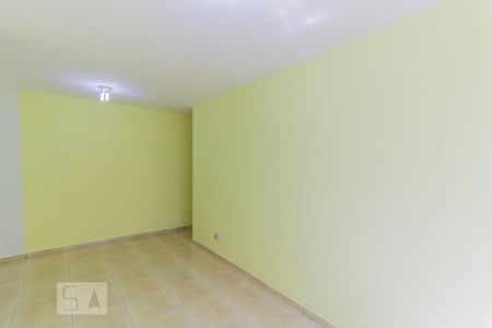 Sala de apartamento para alugar com 2 quartos, 70m² em Cocaia, Guarulhos