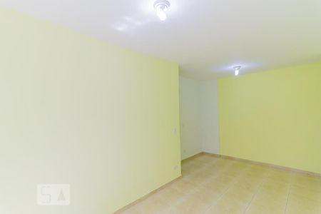 Sala de apartamento à venda com 2 quartos, 70m² em Cocaia, Guarulhos
