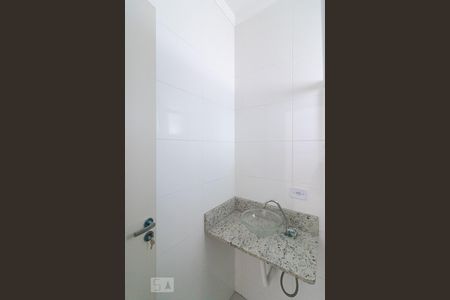 Apartamento à venda com 38m², 2 quartos e 1 vaga Apartamento à venda com 38m², 2 quartos e 1 vagaBanheiro
