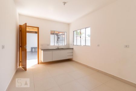 Casa para alugar com 120m², 2 quartos e 2 vagas Casa para alugar com 120m², 2 quartos e 2 vagasCozinha