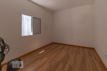 Quarto 1 de casa para alugar com 2 quartos, 120m² em Jardim Trussardi, São Paulo