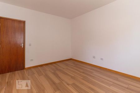 Quarto 2 de casa para alugar com 2 quartos, 120m² em Jardim Trussardi, São Paulo