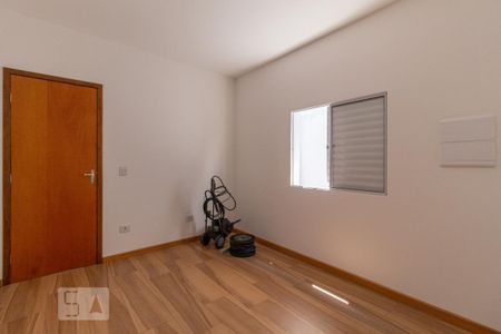Quarto 1 de casa para alugar com 2 quartos, 120m² em Jardim Trussardi, São Paulo