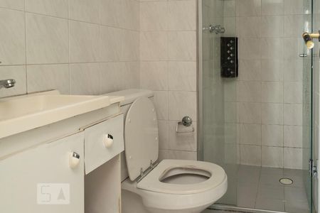 Banheiro de apartamento para alugar com 3 quartos, 68m² em Vila da Saúde, São Paulo