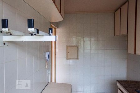 Apartamento à venda com 68m², 2 quartos e 1 vagaCozinha