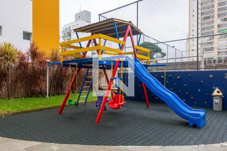 Apartamento para alugar com 100m², 2 quartos e 2 vagasÁrea comum - Playground