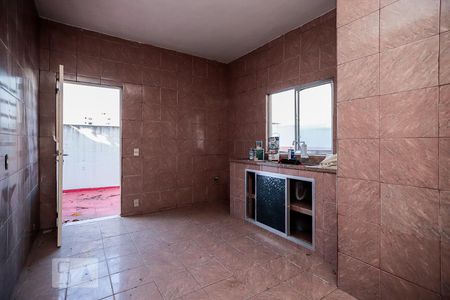 Casa para alugar com 85m², 2 quartos e sem vaga Casa para alugar com 85m², 2 quartos e sem vagaCozinha