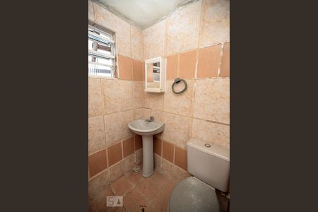 Casa para alugar com 85m², 2 quartos e sem vaga Casa para alugar com 85m², 2 quartos e sem vagaBanheiro Terraço